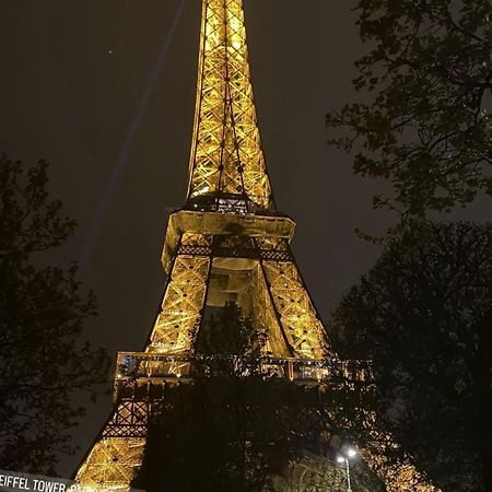 Magnifique Appartement Tour Eiffel París Exterior foto